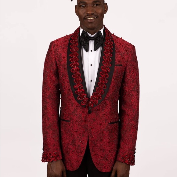 Men’s Red Stone Embroidered Tuxedo - Picture 9 of 13